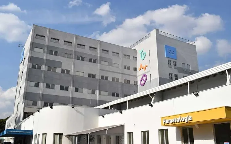 Instituto Brasileiro de Controle do Câncer: IBCC São Paulo, onde a Dra. Fabiana fez residência em mastologia e estágio em oncoplastia